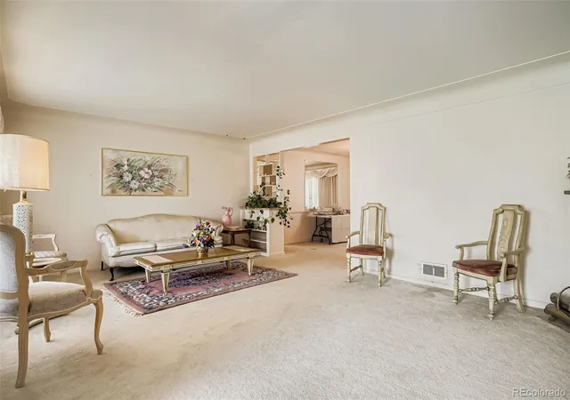 5th image of 3045 N Monaco Pkwy, Denver, CO 80207 | MLS# 7682603