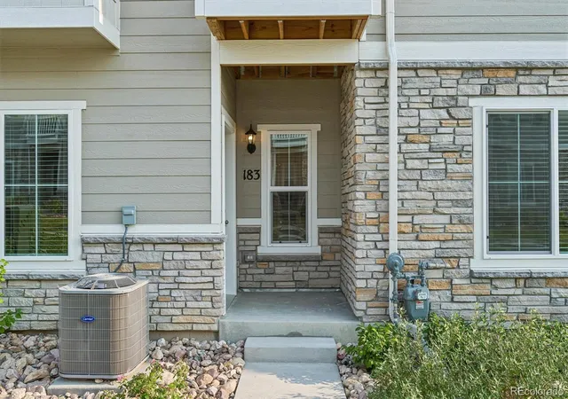 Photo 4 of Townhouse for sale at 183 Robin Rd, Johnstown, CO 80534 | MLS# 9736212 | Listing updated on 2026-10-01