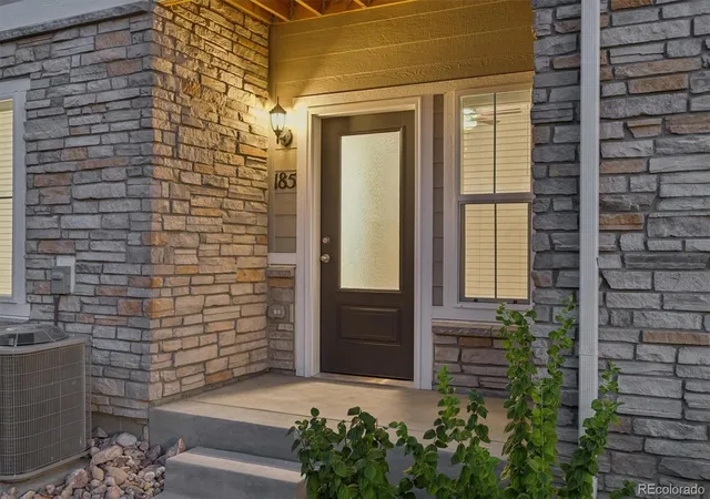 Photo 4 of Townhouse for sale at 185 Robin Rd, Johnstown, CO 80534 | MLS# 5347891 | Listing updated on 2026-10-01