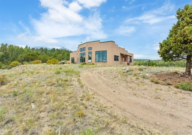 Homes for sale in Salida, CO | 13600 County Road 251, Salida, CO 81201 | MLS# 2542459