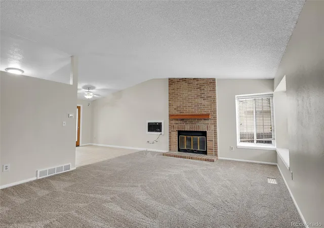 3rd image of 19166 E Oberlin Dr, Aurora, CO 80013 | MLS# 6263916
