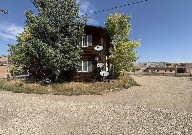 Listing Photo 4 - Condo for sale in building located at 702 E Main St, Silver Cliff, CO 81252