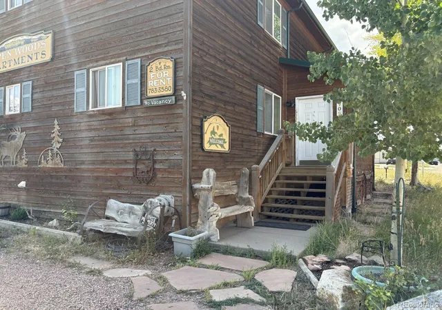 Listing Photo 5 - Condo for sale in building located at 702 E Main St, Silver Cliff, CO 81252