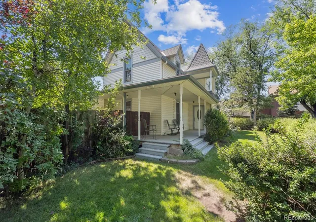 Photo 3 of Single family home for sale at 9000 W Jewell Ave, Lakewood, CO 80232 | MLS# 7680284 | Listing updated on 2026-10-05