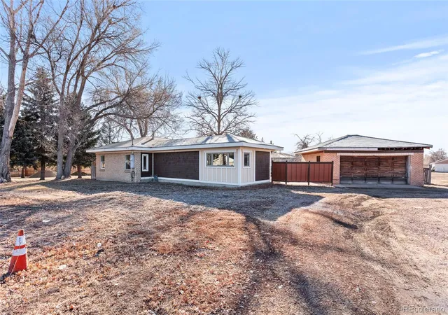 Photo 2 of Sale Pending at 3900 W 64th Ave, Arvada, CO 80003 | MLS# 8953146 | Listing updated on 2026-09-23