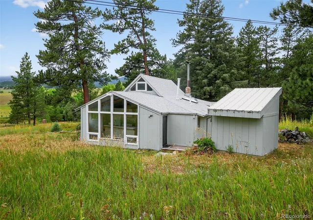 3rd image of 8689 Douglas Ln, Beulah, CO 81023 | MLS# 3759536