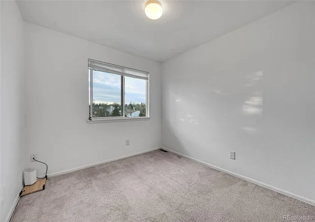 image of 1199 S Waco St, Aurora, CO 80017