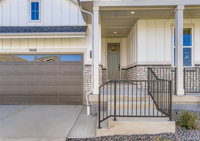 Photo 3 of Single family home for sale at 9046 S Shawnee Ct, Aurora, CO 80016 | MLS# 3006667 | Listing updated on 2026-09-27