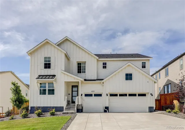 Homes for sale in Castle Pines, CO | 6371 Kenzie Cir, Castle Pines, CO 80108 | MLS# 2380458