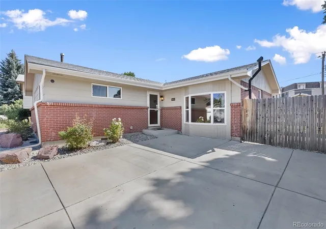 Photo 2 of Single family home for sale at 3633 Indianpipe Cir, Colorado Springs, CO 80918 | MLS# 6517334 | Listing updated on 2026-08-20