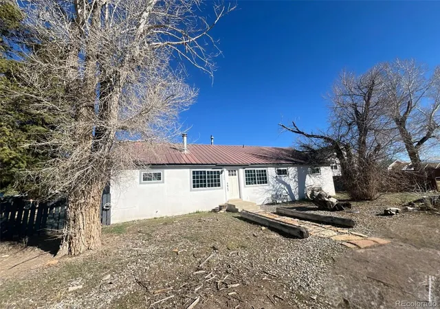 Homes for sale in Kremmling, CO | 404 S 5th St, Kremmling, CO 80459 | MLS# 4805865