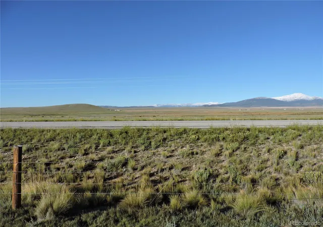3rd image of 300 Rocker 7 Ct, Jefferson, CO 80456 | MLS# 6628752