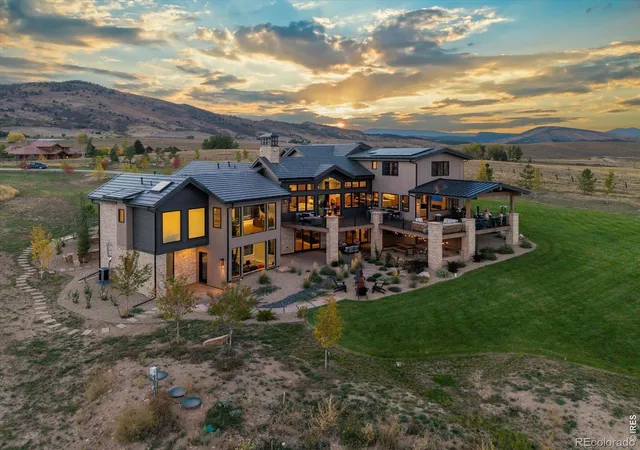 2nd image of 11562 Eagle Springs Trl, Longmont, CO 80503 | MLS# IR1044132