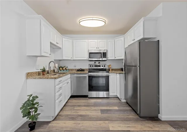 4th image of 755 S Alton Way #9D, Denver, CO 80247 | MLS# 2165963