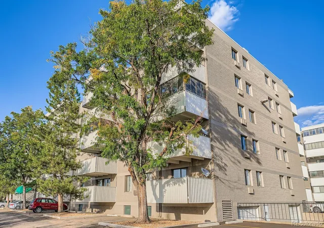 5th image of 10650 E Tennessee Ave, Aurora, CO 80012