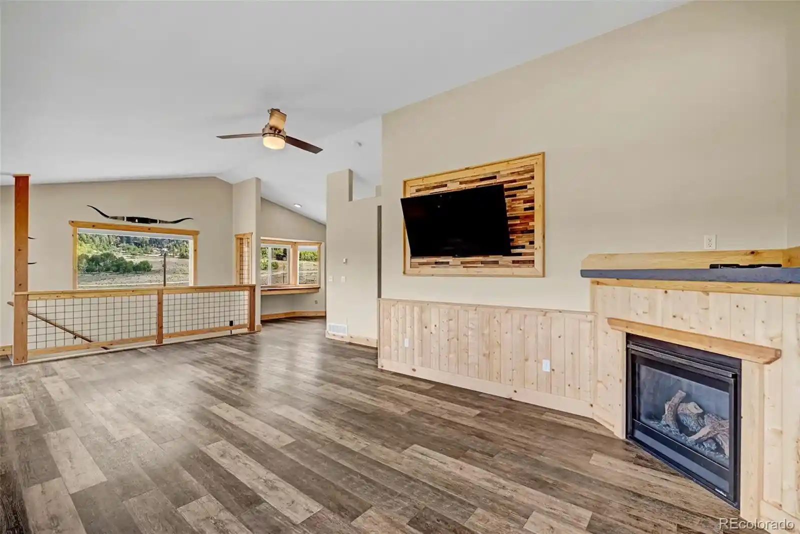 Photo 2 of Single family home for sale at 2491 Stagestop Rd, Jefferson, CO 80456 | MLS# 8787249 | Listing updated on 2026-10-25