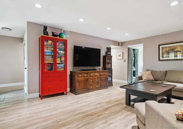 3rd image of 6495 E Happy Canyon Rd #163, Denver, CO 80237 | MLS# 4547494