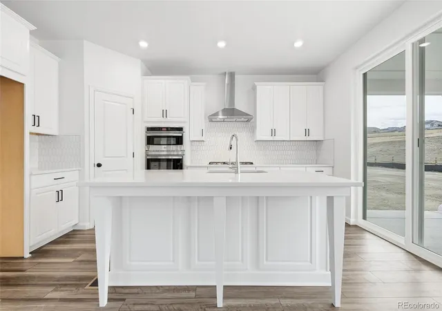2nd image of 39793 Penn Rd, Elizabeth, CO 80107 | MLS# 9708758