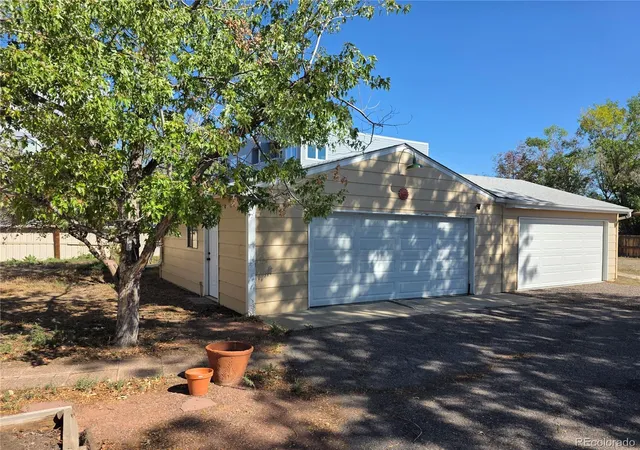 Photo 2 of Single family home for sale at 6544 Lowell Blvd, Denver, CO 80221 | MLS# 4900099 | Listing updated on 2026-10-06