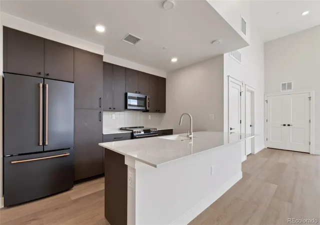 Photo 2 of Condo for sale at 1643 Boulder St #210, Denver, CO 80211 | MLS# 4531562 | Listing updated on 2026-09-26
