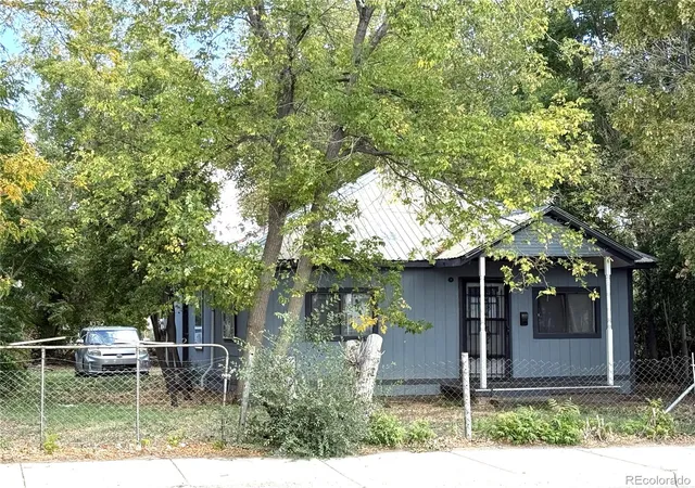 Photo 1 of Single family home for sale at 702 N Linden Ave, Trinidad, CO 81082 | MLS# 5961161 | Listing updated on 2026-09-29