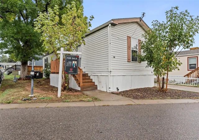 Photo 2 of Manufactured home for sale at 75 W 4th Avenue, Golden, CO 80401 | MLS# 7594131 | Listing updated on 2026-09-18