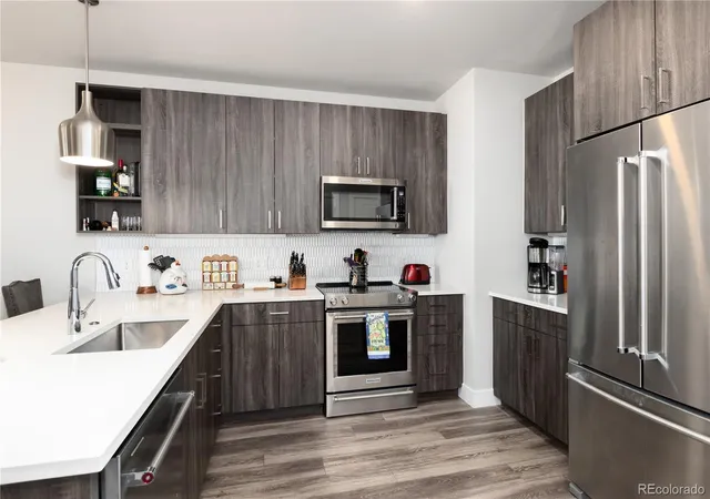 Listing Photo 4 - Condo for sale in building located at 20 Wilcox, Castle Rock, CO 80104 - Unit #503