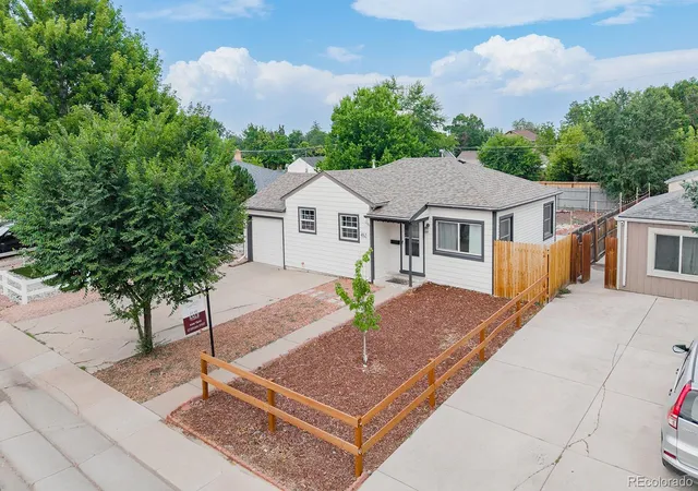 5th image of 452 N Perry St, Denver, CO 80204 | MLS# 9644935