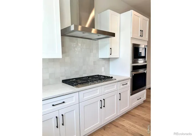 Photo 2 of Townhouse for sale at 352 Marshall Rd, Louisville, CO 80027 | MLS# IR1046030 | Listing updated on 2026-09-25