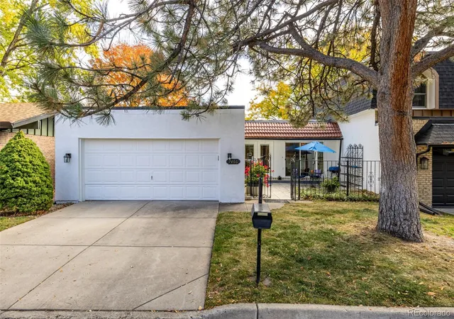 Photo 3 of Single family home for sale at 7466 W Cedar Cir, Lakewood, CO 80226 | MLS# 8359967 | Listing updated on 2026-09-23