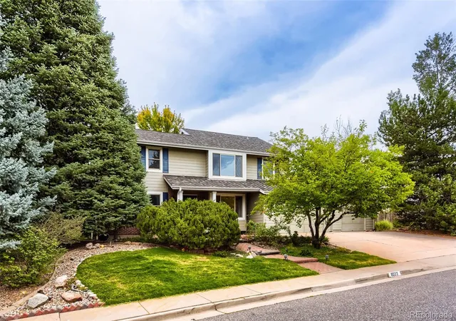 Photo 2 of Single family home for sale at 8022 S Williams Cir, Centennial, CO 80122 | MLS# 8773368 | Listing updated on 2026-10-22