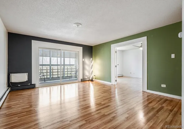 Listing Photo 5 - Condo for sale in building located at 705 S Alton Wy, Denver, CO 80247 - Unit #6B