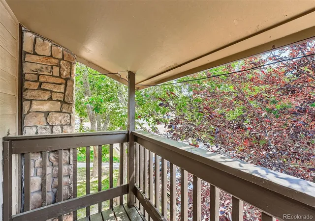 Homes for sale in Aurora, CO | 1876 S Pitkin Circle, Aurora, CO 80017 | Houzeo