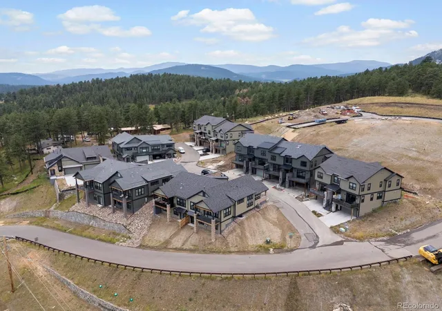Photo 2 of Townhouse for sale at 3887 Bahn Ct, Evergreen, CO 80439 | MLS# 4494206 | Listing updated on 2026-10-09