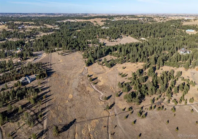 Photo 2 of Sale Pending at Woodhaven Ridge Rd, Parker, CO 80134 | MLS# 5599952 | Listing updated on 2026-09-02