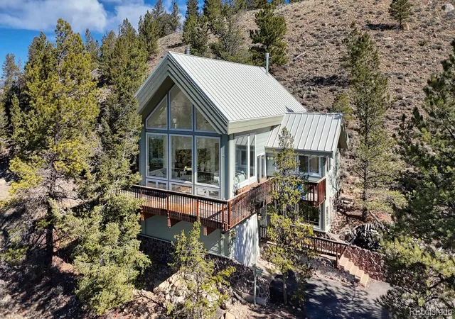 Homes for sale in Twin Lakes, CO | 165 Reva Ridge Rd, Twin Lakes, CO 81251 | MLS# 5036469