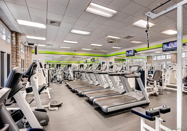 2nd image of 1301 Speer Blvd, Denver, CO 80204