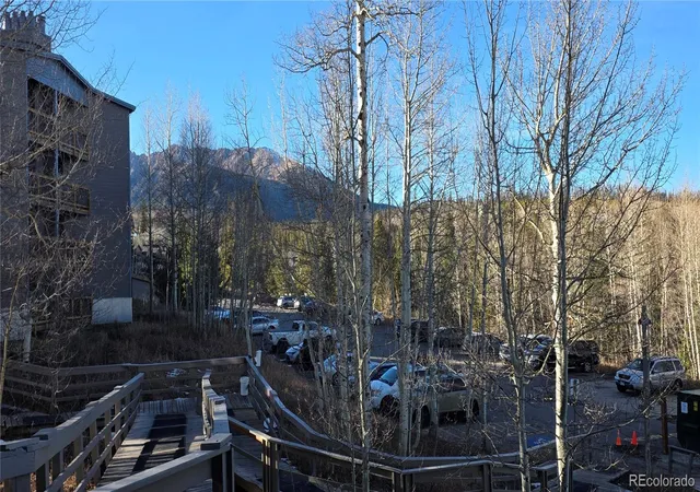 Homes for sale in Silverthorne, CO | 2300 Lodge Pole Circle, Silverthorne, CO 80498 | Houzeo