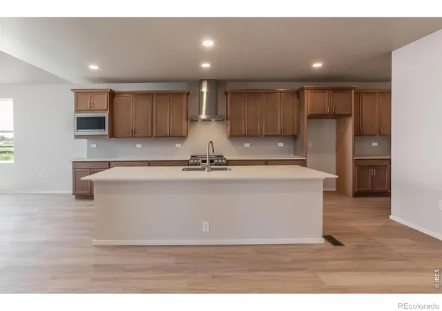 2nd image of 754 Trumpet Ct, Windsor, CO 80550 | MLS# IR1047319