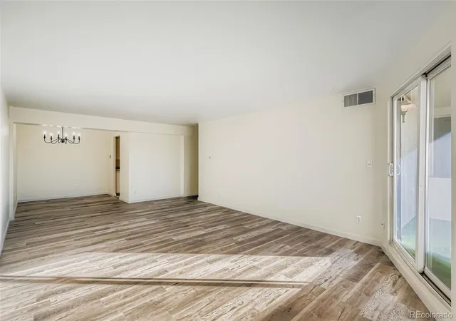 4th image of 7255 E Quincy Ave #403, Denver, CO 80237 | MLS# 9874227