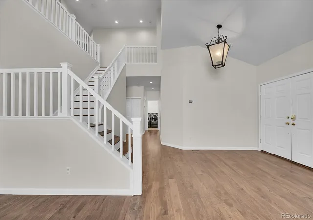 Photo 3 of Single family home for sale at 9424 S Hackberry Ln, Highlands Ranch, CO 80129 | MLS# 9844353 | Listing updated on 2026-08-21