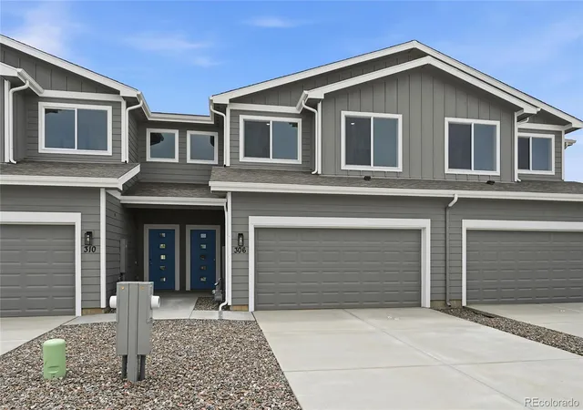 Homes for sale in Bennett, CO | 306 Bennett Ave, Bennett, CO 80102 | MLS# 2432133