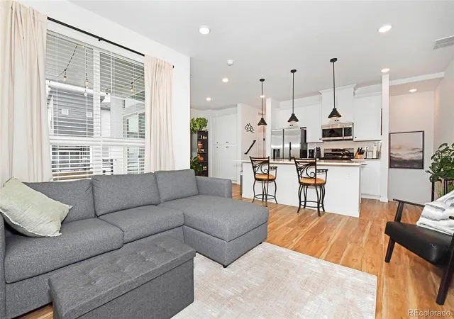 Photo 4 of Townhouse for sale at 10634 Eulcase Hts, Colorado Springs, CO 80908 | MLS# 9293952 | Listing updated on 2026-08-11