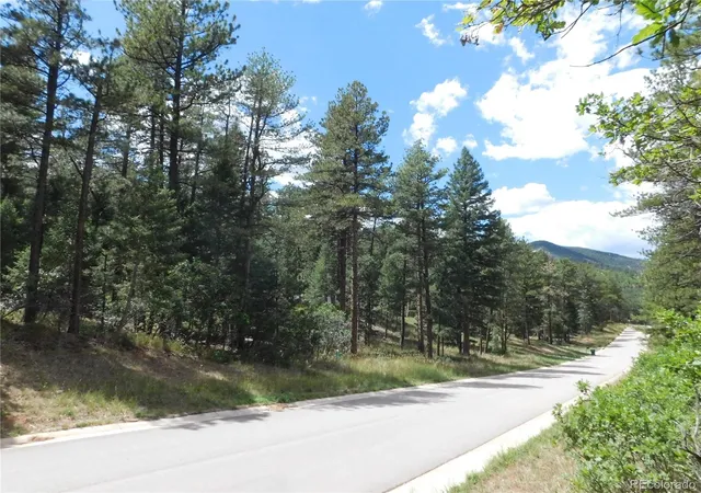 1st image of 8139 Bannock Dr, Larkspur, CO 80118 | MLS# 8007289