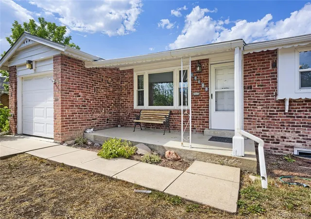 2nd image of 10633 E 6th Pl, Aurora, CO 80010 | MLS# 6023443