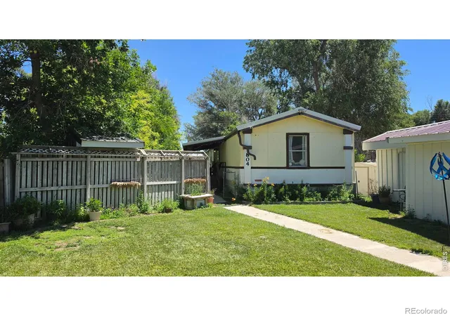 Homes for sale in Weldona, CO | 804 Warren St, Weldona, CO 80653 | MLS# IR1048120