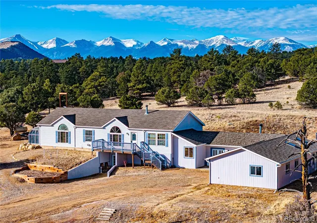 Photo 3 of Single family home for sale at 7191 Copper Gulch Rd, Cotopaxi, CO 81223 | MLS# 7607180 | Listing updated on 2026-09-23