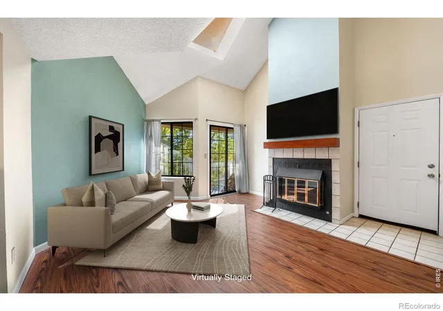 Photo 3 of Condo for sale at 5914 Gunbarrel Ave #F, Boulder, CO 80301 | MLS# IR1048182 | Listing updated on 2026-09-22