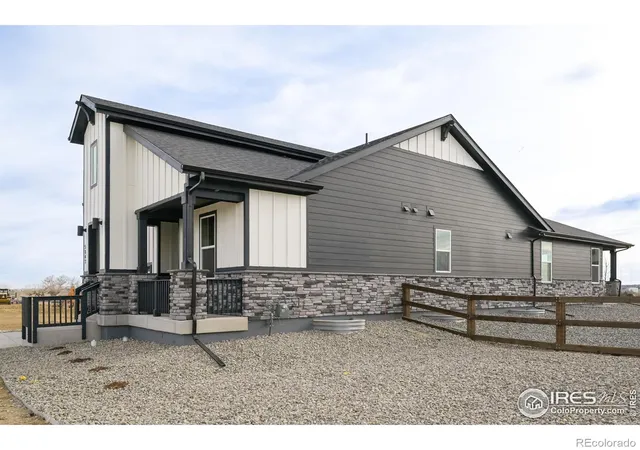 Photo 3 of Single family home for sale at 5842 Aspenglow St, Firestone, CO 80504 | MLS# IR1048221 | Listing updated on 2026-10-11