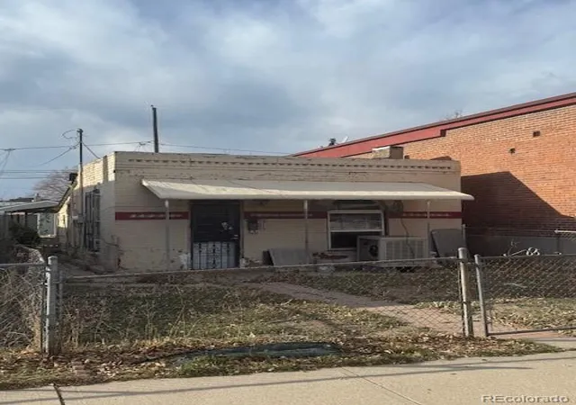 4th image of 315 N Galapago St, Denver, CO 80223 | MLS# 1919416